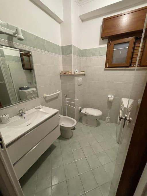 Appartement Bilocale A Due Passi Dal Porto E Dal Mare à Ostie Extérieur photo